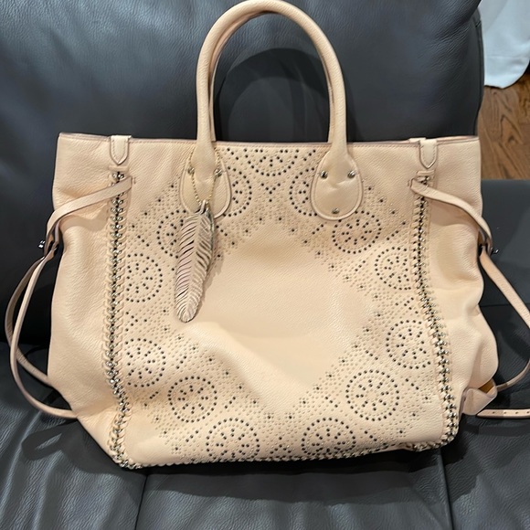 Peachy pink Coach bag - Picture 1 of 6